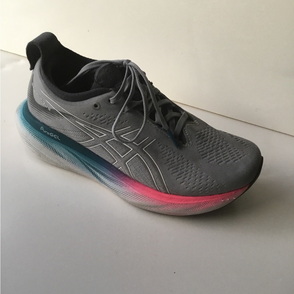 Asics Grey Running Shoe with Teal-to-Pink Gradient Midsole
